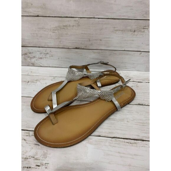 Kensie 9.5 Metallic Silver Tommie Toe Ring Sandals - Picture 3 of 8